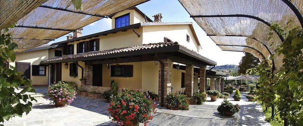 Castel RoccheroLa Maragliana公寓式酒店 外观 照片